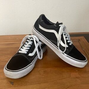 VANS Off The Wall Sneakers Size 8